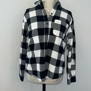 Universal Thread Top